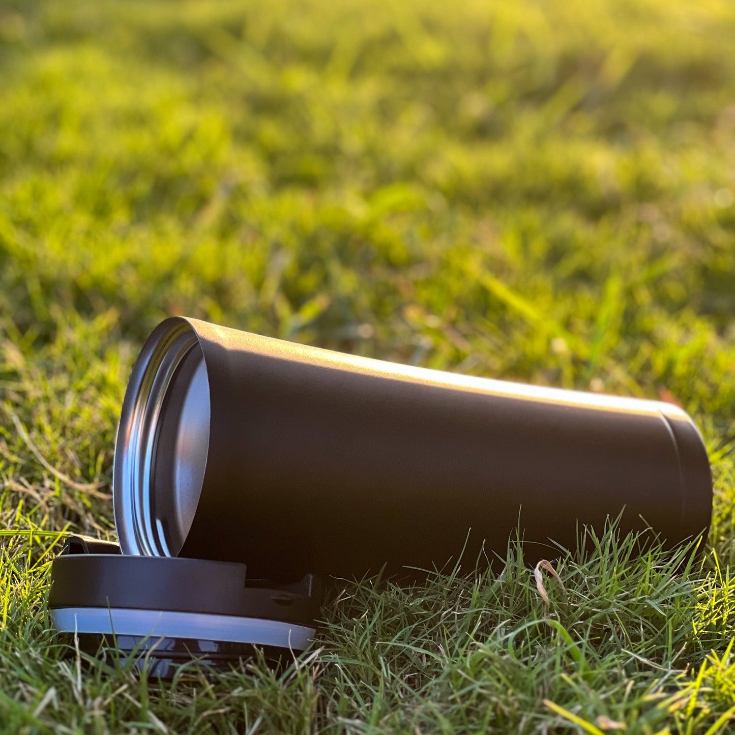 Car-Friendly Vacuum Cup